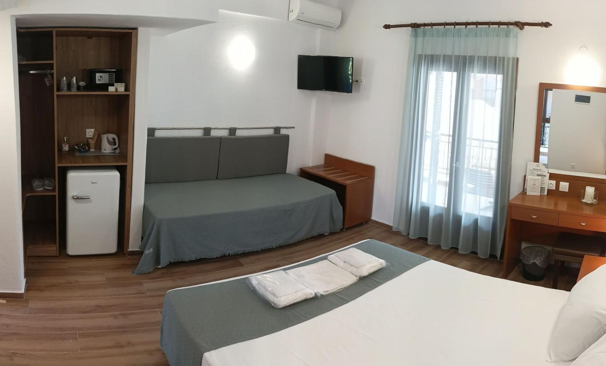 Glaros Blue Otel Neos Marmaras Dış mekan fotoğraf